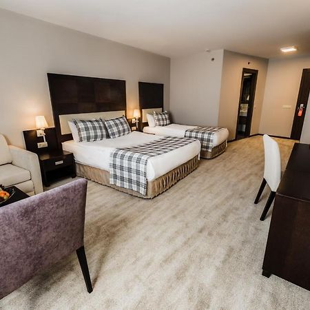 Karinna Hotel Convention Center & Spa - Full Board Plus Bursa Eksteriør bilde
